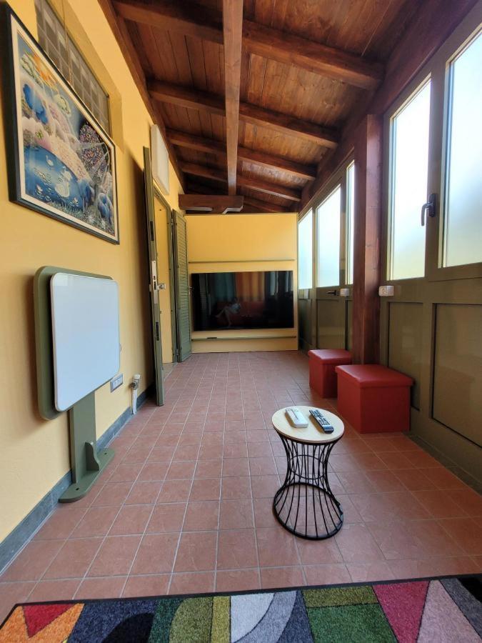 Intero Appartamento Con Giardino E Colazione Dario Parma Eksteriør bilde
